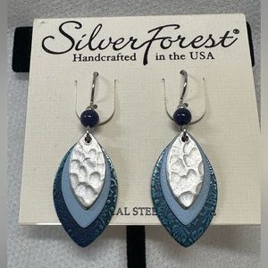 NWT Silver Forest metal layered ovals in blues & silver, surgical steel ear-wire